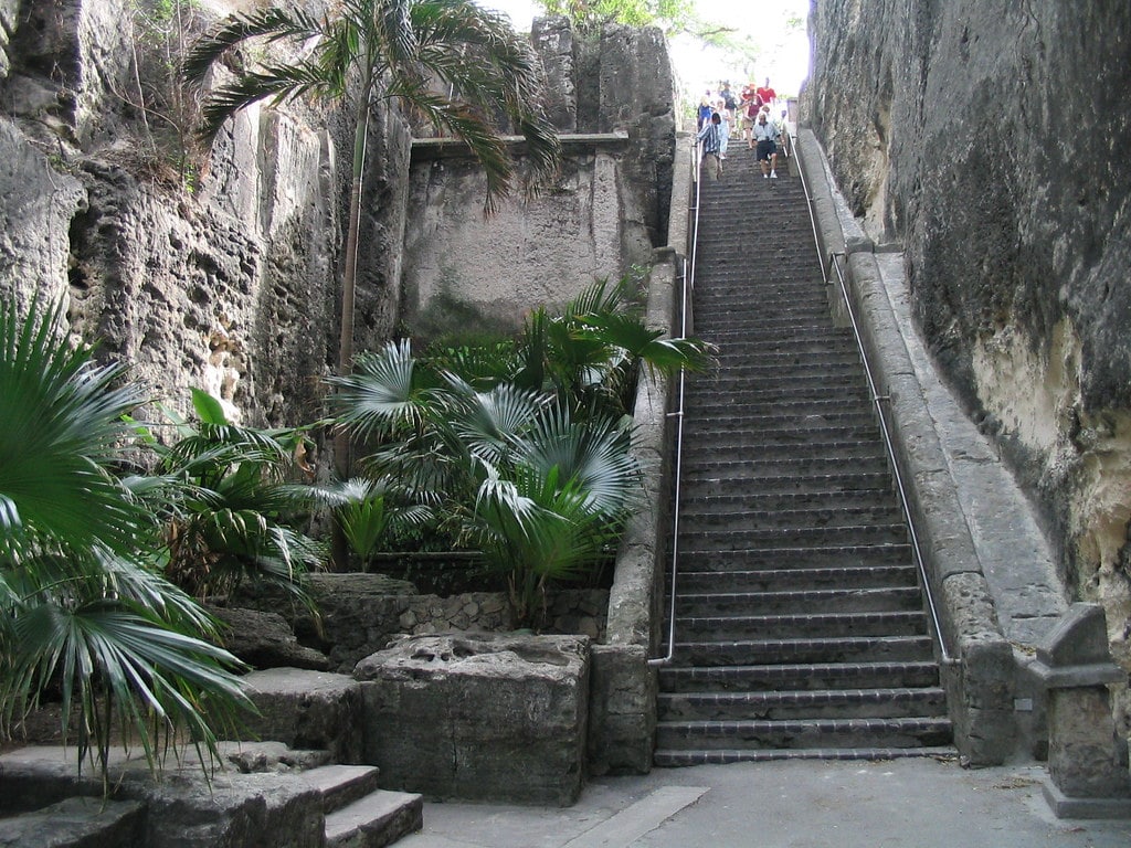 bahamas private transport and tours Queen's staircase