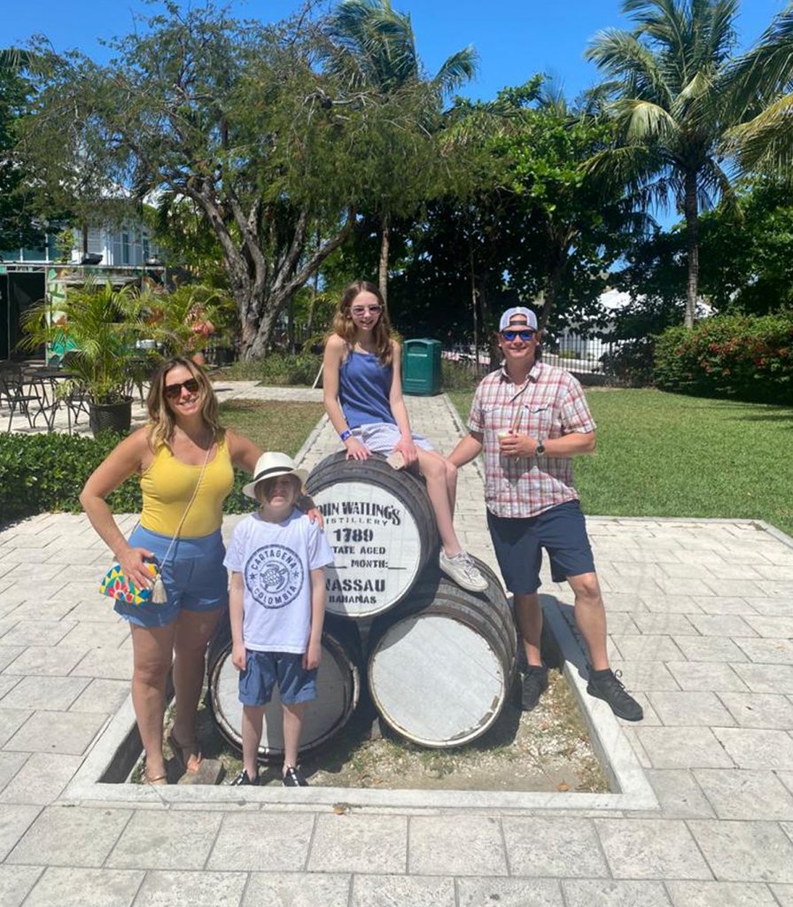 nassau bahamas full day tour packages island beach food private group family tour