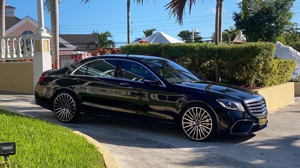 Mercedes S550 Booking in Nassau The Bahamas Nassau Transportation private luxury transfers airport pickup premium book