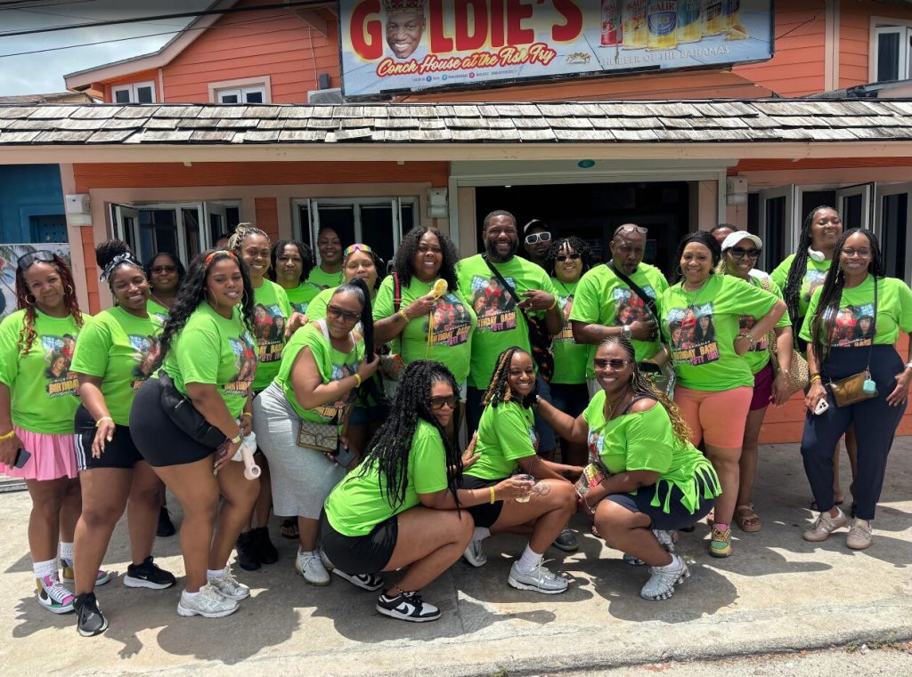 Nassau Large Group Transfer Services – Reliable Transportation for Corporate Events, Weddings & School Trips in The Bahamas